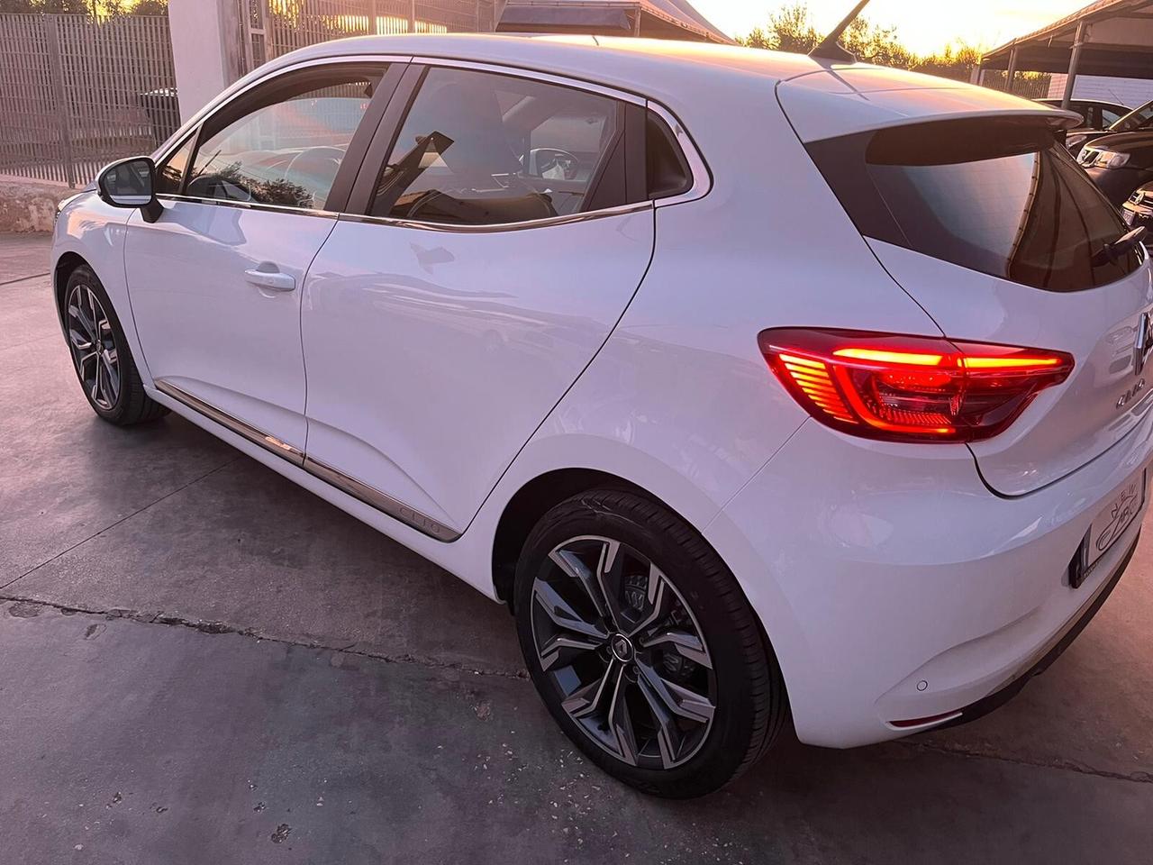 Renault Clio TCe 12V 100 CV GPL 5 porte Intens