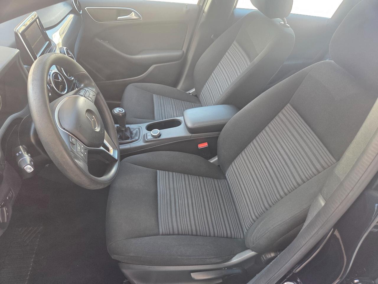 MERCEDES B180 ANNO 2014 1.5 110 CV KM CERTIFICATI