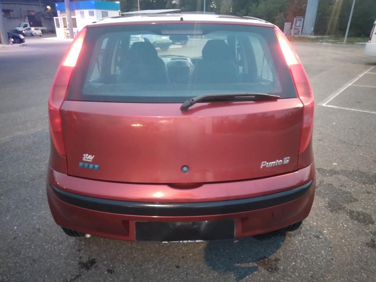 Fiat Punto 1.2i 60cv cat 5 porte ELX x neopatentati