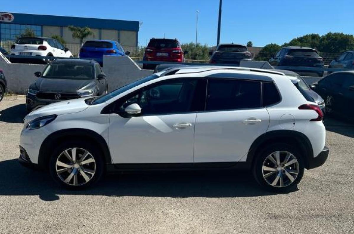PEUGEOT 2008 ALLURE 1.6 BlueHDi