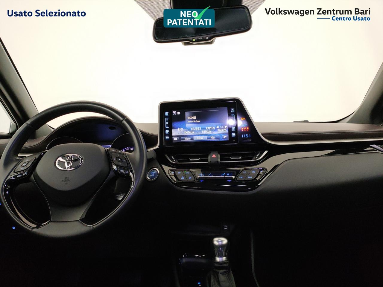 Toyota C-HR 1.8h lounge 2wd e-cvt