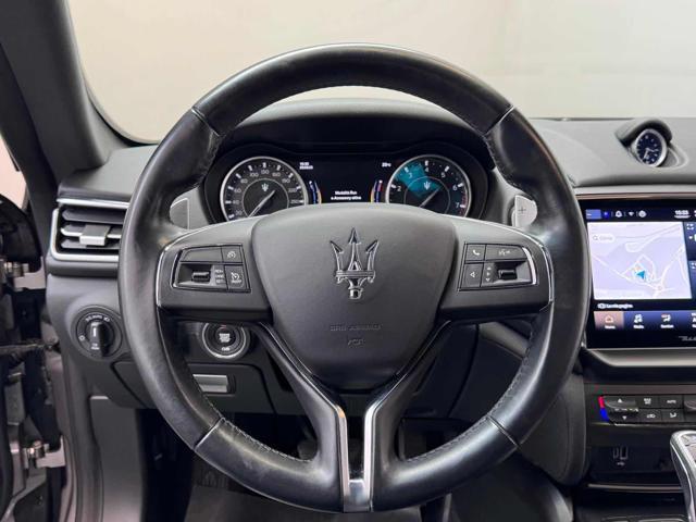 MASERATI Ghibli 330 CV MHEV RETROCAMERA|PADDLES|CARPLAY|19'