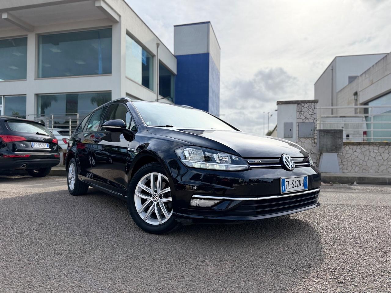 Volkswagen Golf Variant 1.4 TGI Executive BlueMotion