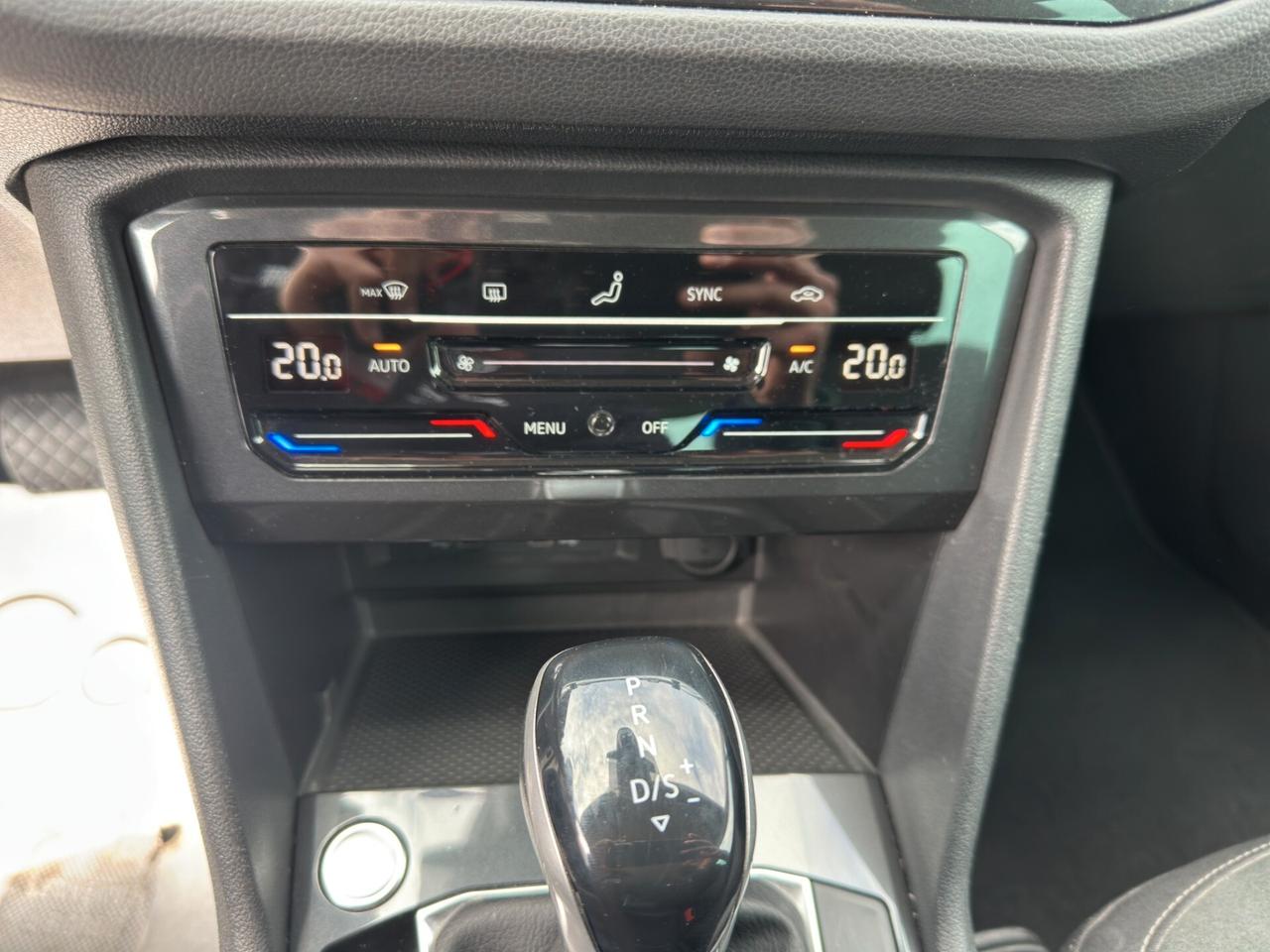 Volkswagen Tiguan 2.0 TDI 150 CV SCR DSG Elegance