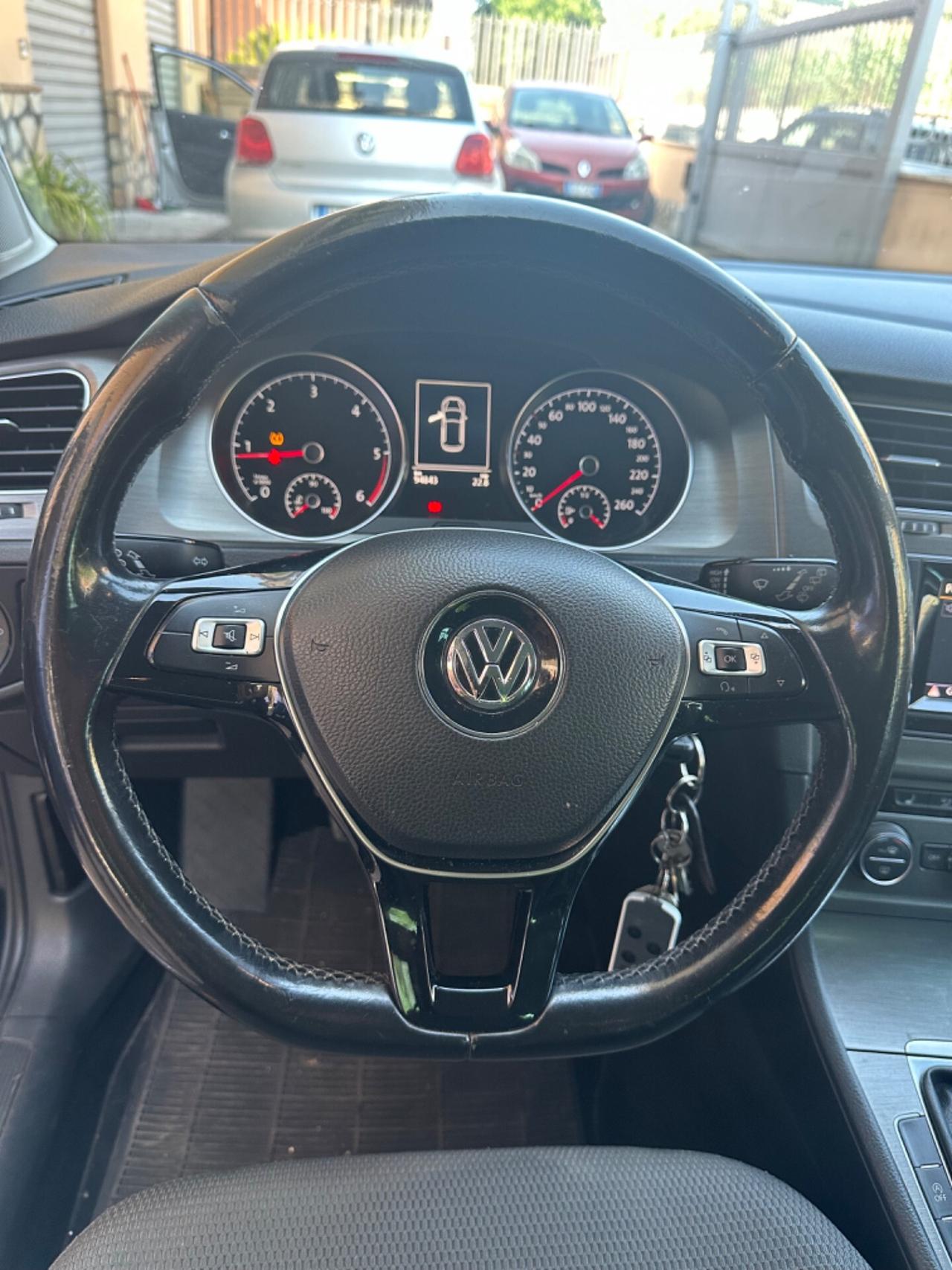 Volkswagen Golf 1.6 TDI GARANZIA