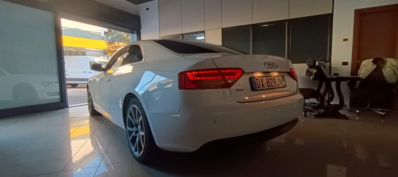 Audi A5 2.0 TFSI 211 CV multitronic Ambition
