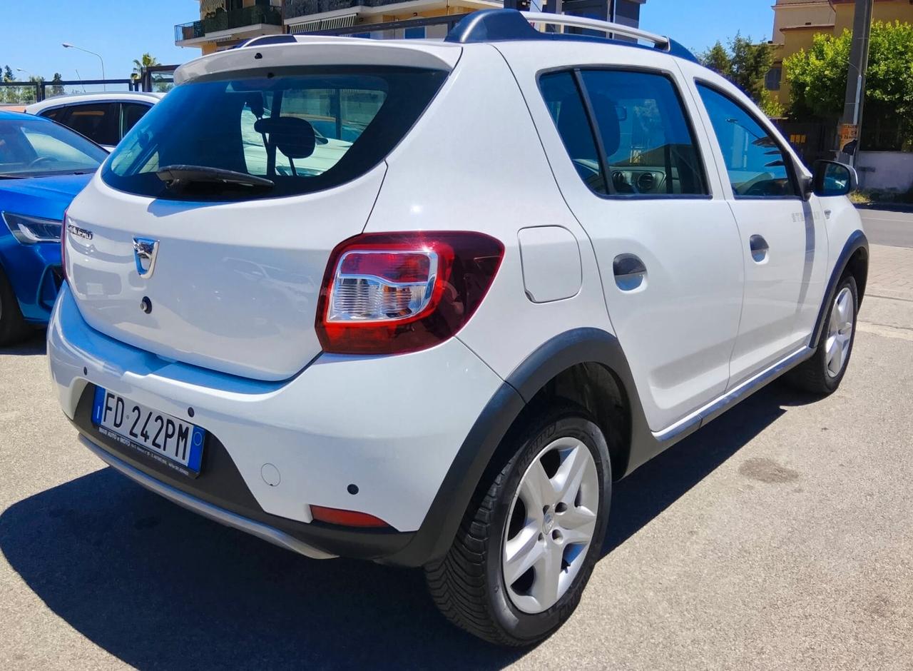 Dacia Sandero Stepway GPL 1 PROPRIETARIO