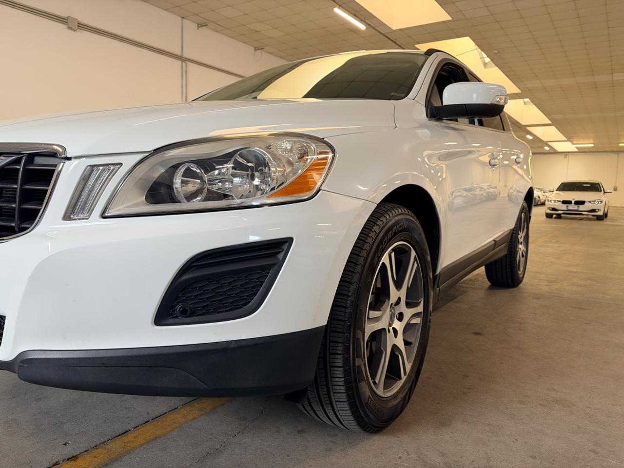 Volvo XC 60 XC60 D3 Geartronic Momentum