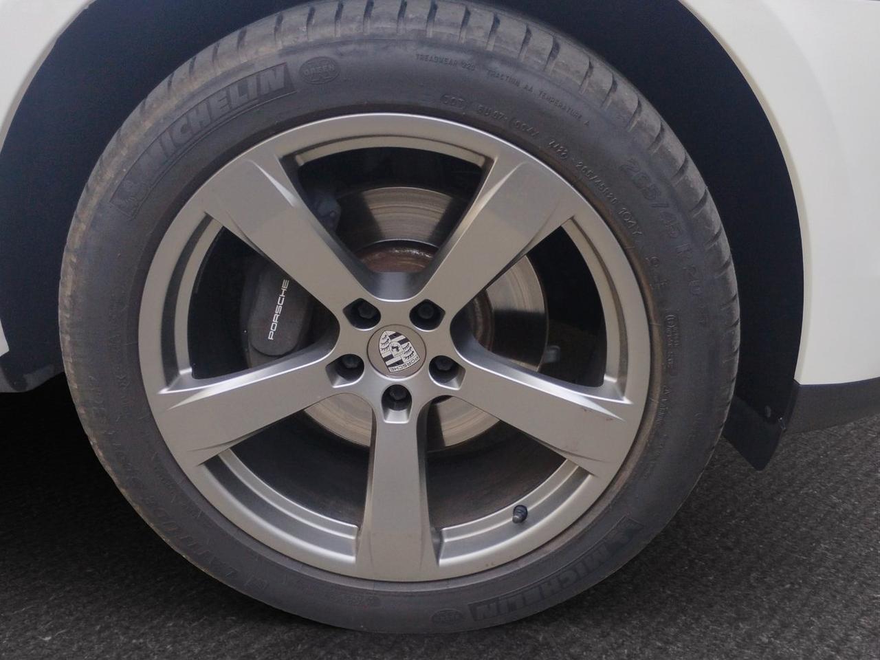 Porsche Macan 2.0 245cv pdk