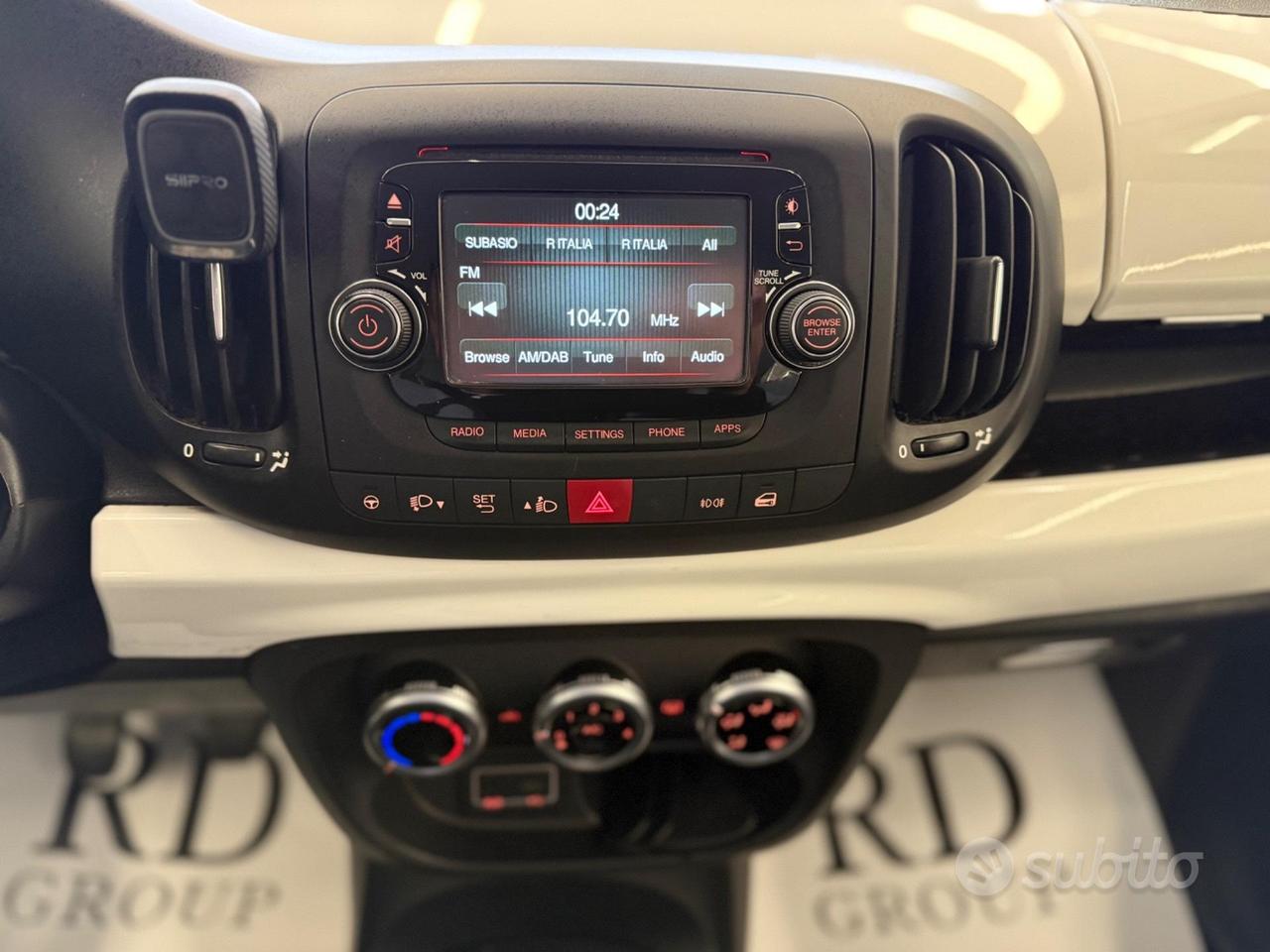 Fiat 500L 1.4 Lounge 95cv okneopatentati