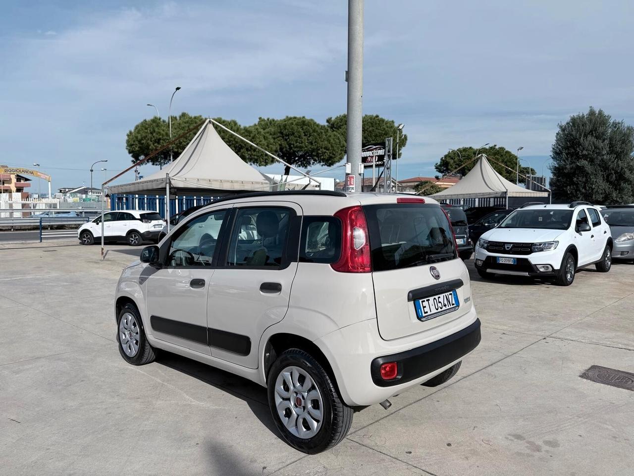 Fiat Panda 0.9 TwinAir Turbo Natural Power Lounge