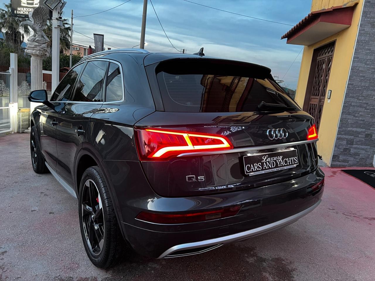 Audi Q5 2.0 TDI 190 CV Quattro S Tronic- S LINE