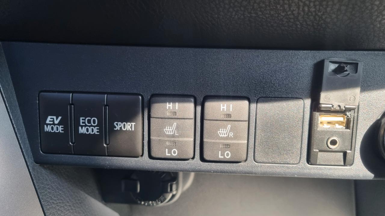 Toyota RAV 4 RAV4 2.5 Hybrid 2WD Lounge