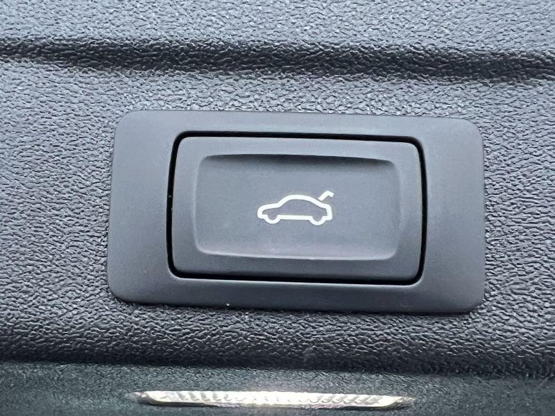 Audi A5 A5 Avant TDI mHEV+ S tronic Business 204 CV