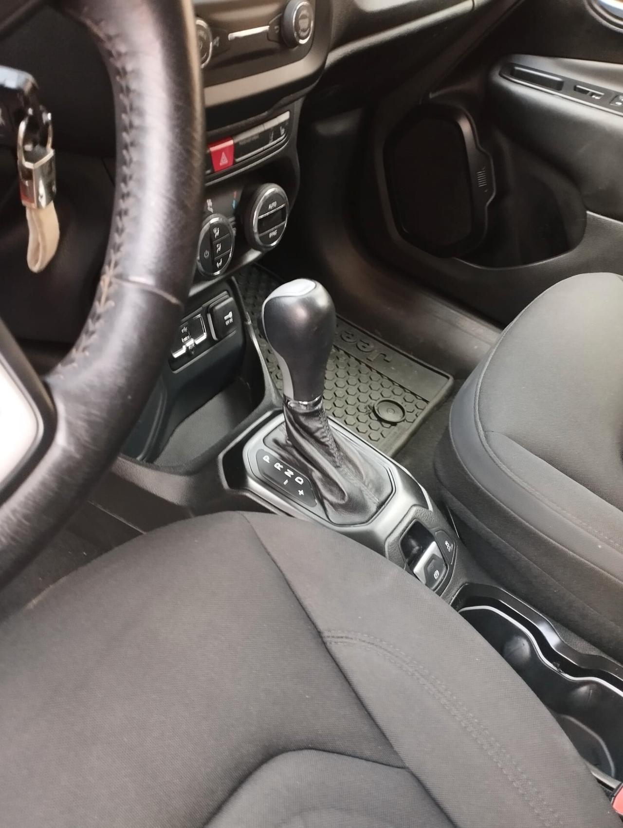 Jeep Renegade 1.6 Mjt DDCT 120 CV Limited