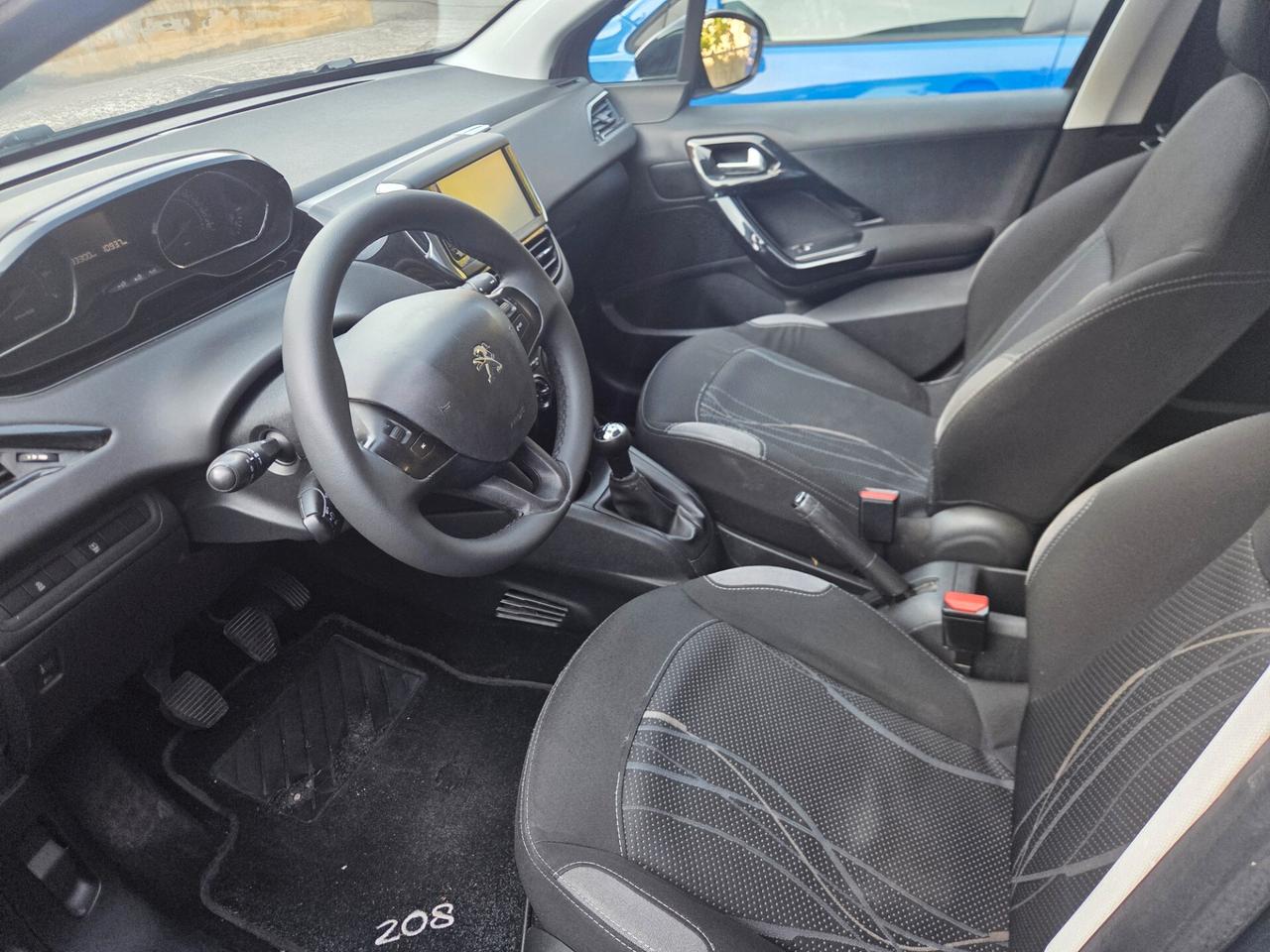 Peugeot 208 COMPLETAMENTE TAGLIANDATA BEN TENUTA