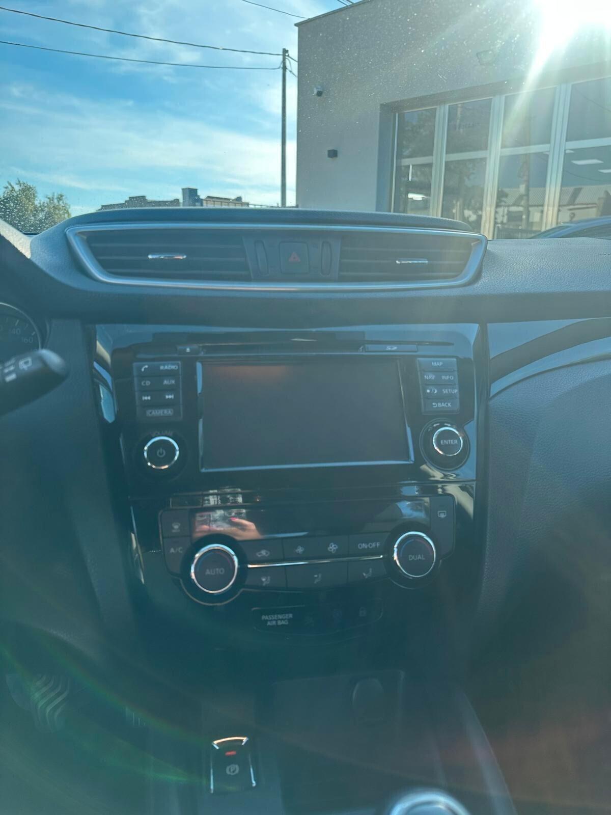 Nissan Qashqai 1.5 dCi Visia