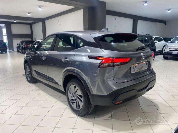 Nissan Qashqai MHEV 140 CV Business
