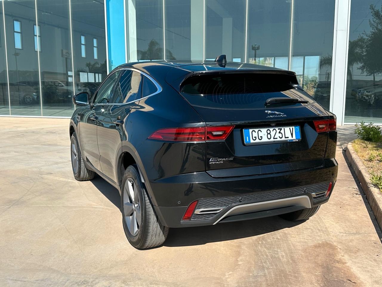 Jaguar E-Pace 2.0d SE awd offerta T-Stock prezzo imperdibile