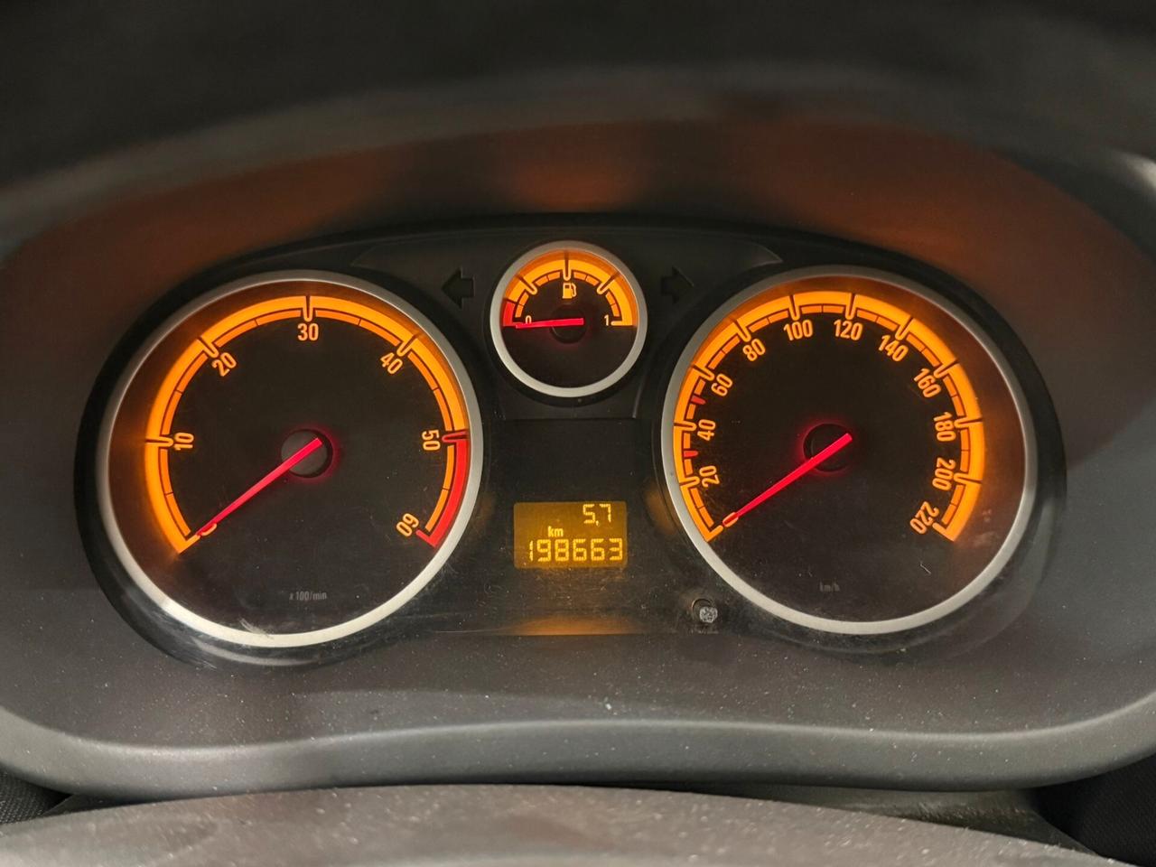 Opel Corsa 1.3 CDTI 75CV 5 porte Cosmo