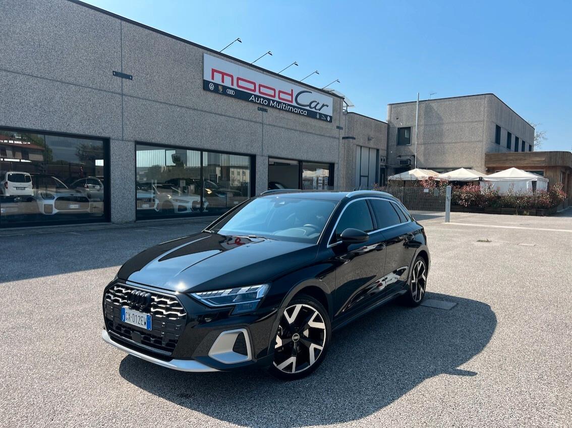 Audi A3 allstreet 35 2.0 tdi 150cv s-tronic Unico Proprietario FULL OPTIONAL