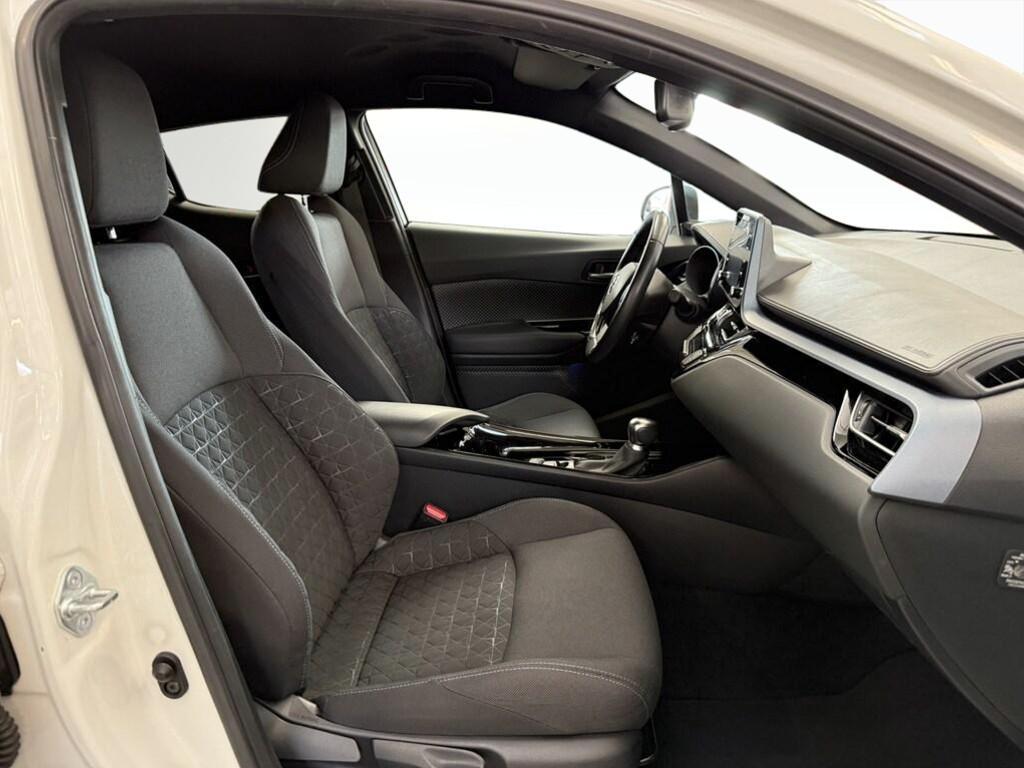 Toyota C-HR 2.0 Hybrid Comfort E-CVT