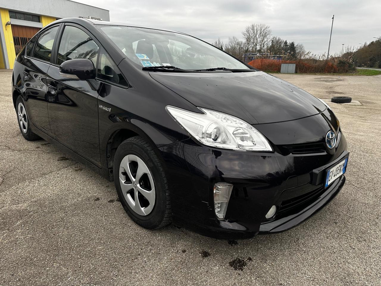 Toyota Prius 1.8 Lounge