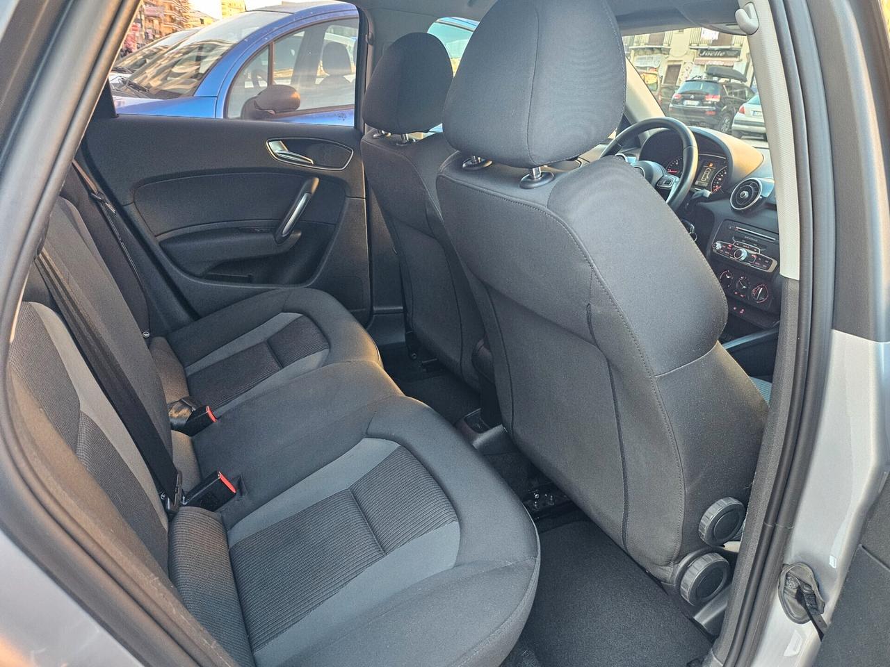 Audi A1 SPB 1.6 TDI S tronic 116 cv 04/2015
