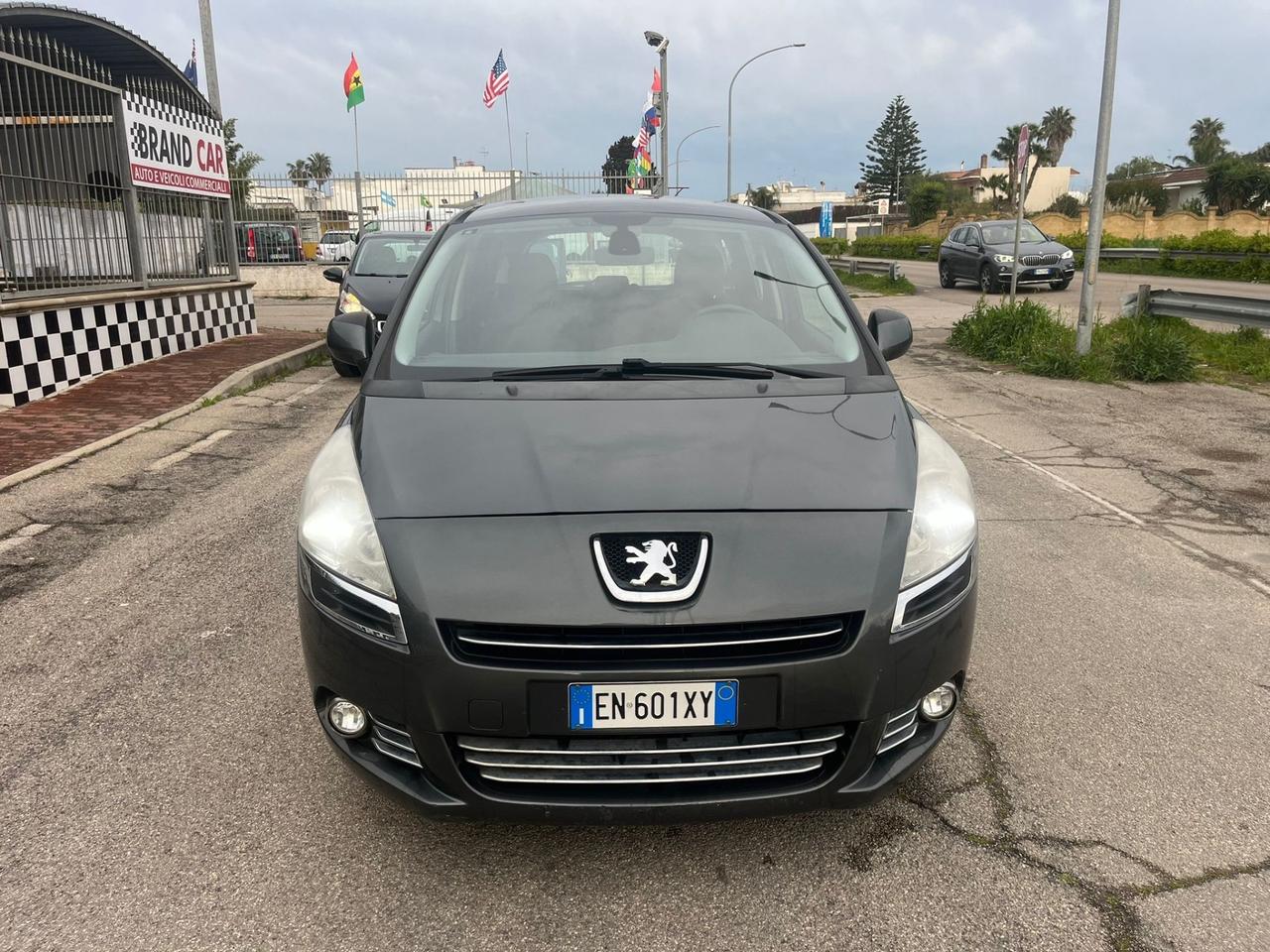 Peugeot 5008 1.6 HDi 115CV Active Unipro 2013