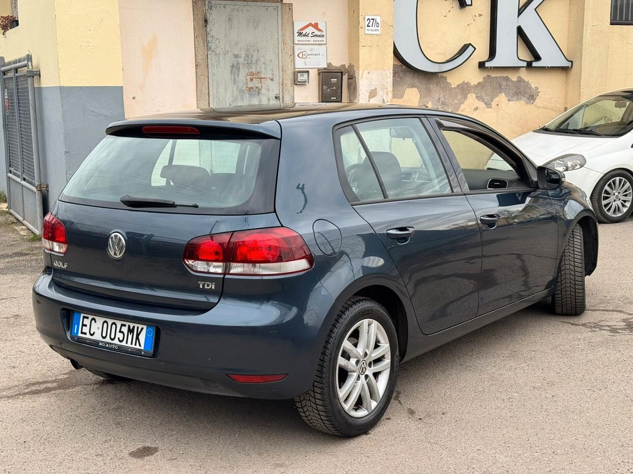 Volkswagen Golf 1.6 TDI DPF 5p. Highline