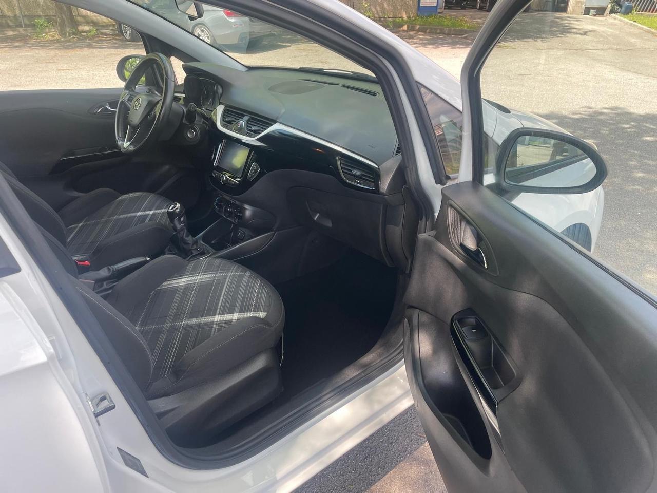 Opel Corsa 1.4 90CV GPL Tech 5 porte Innovation per Neopatentati