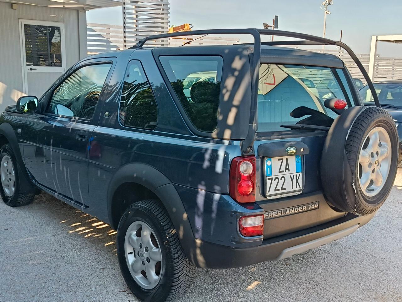 Land Rover Freelander 2.0 Td4 16V cat 3p. Softb. SE