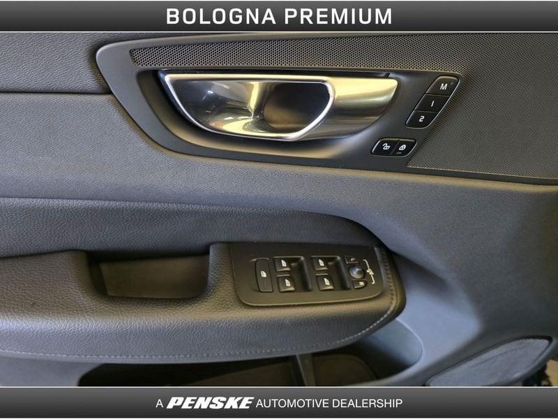 Volvo XC60 B4 (d) AWD Geartronic Inscription