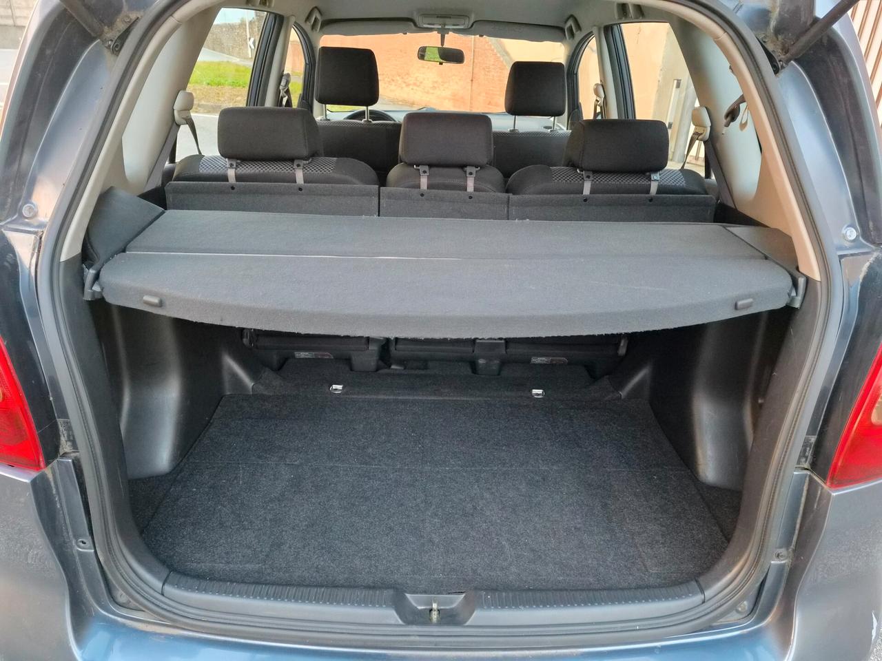 Toyota Corolla Verso 1.6 16V