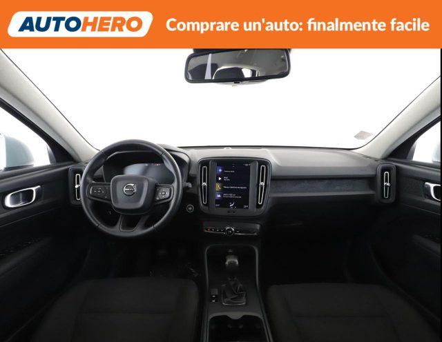 VOLVO XC40 T3
