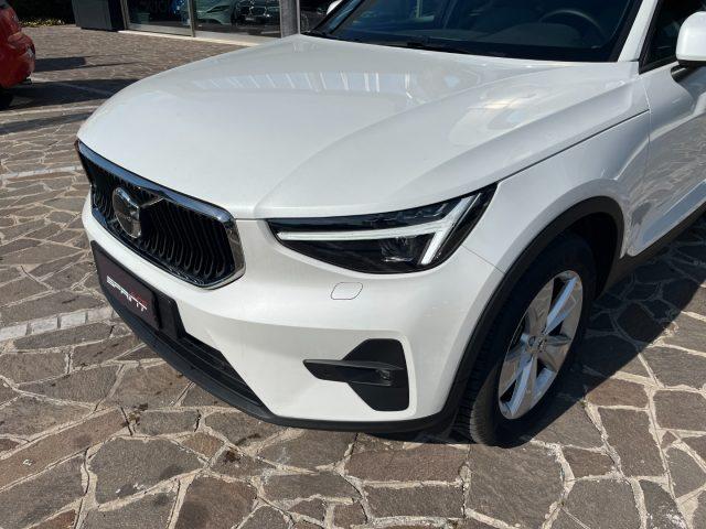 VOLVO XC40 B3 CORE AUTOMATICO 163CV MILD HYBRID PREZZO REALE