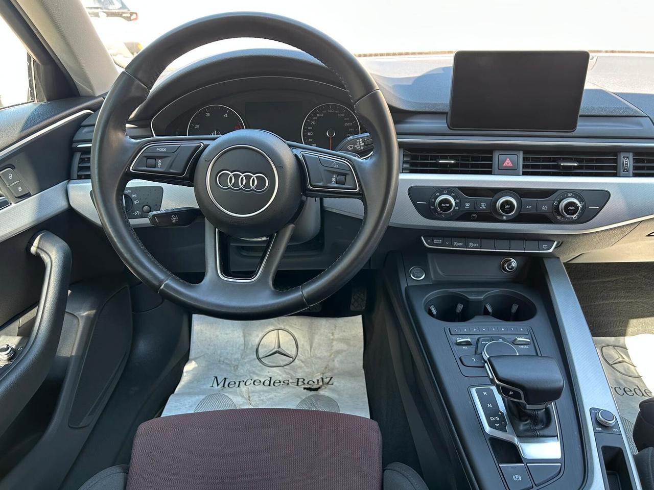 Audi A4 Avant 2.0 TDI 150 CV ultra Business Sport