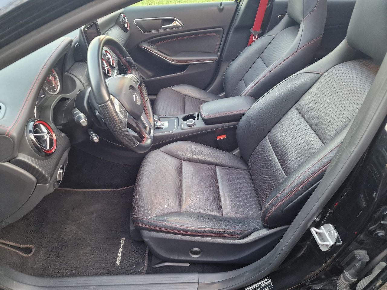 Mercedes-benz A45 AMG