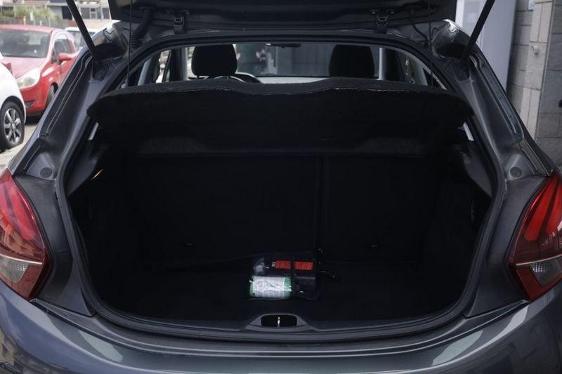 Peugeot 208 Peugeot 208 1a Serie Puretech 82 5P GPL Allure Unicoproprietario