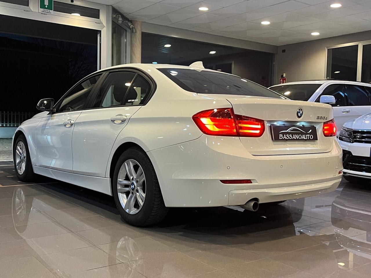 Bmw 320 320d eff.dynamics Sport 87.000 KM!!!