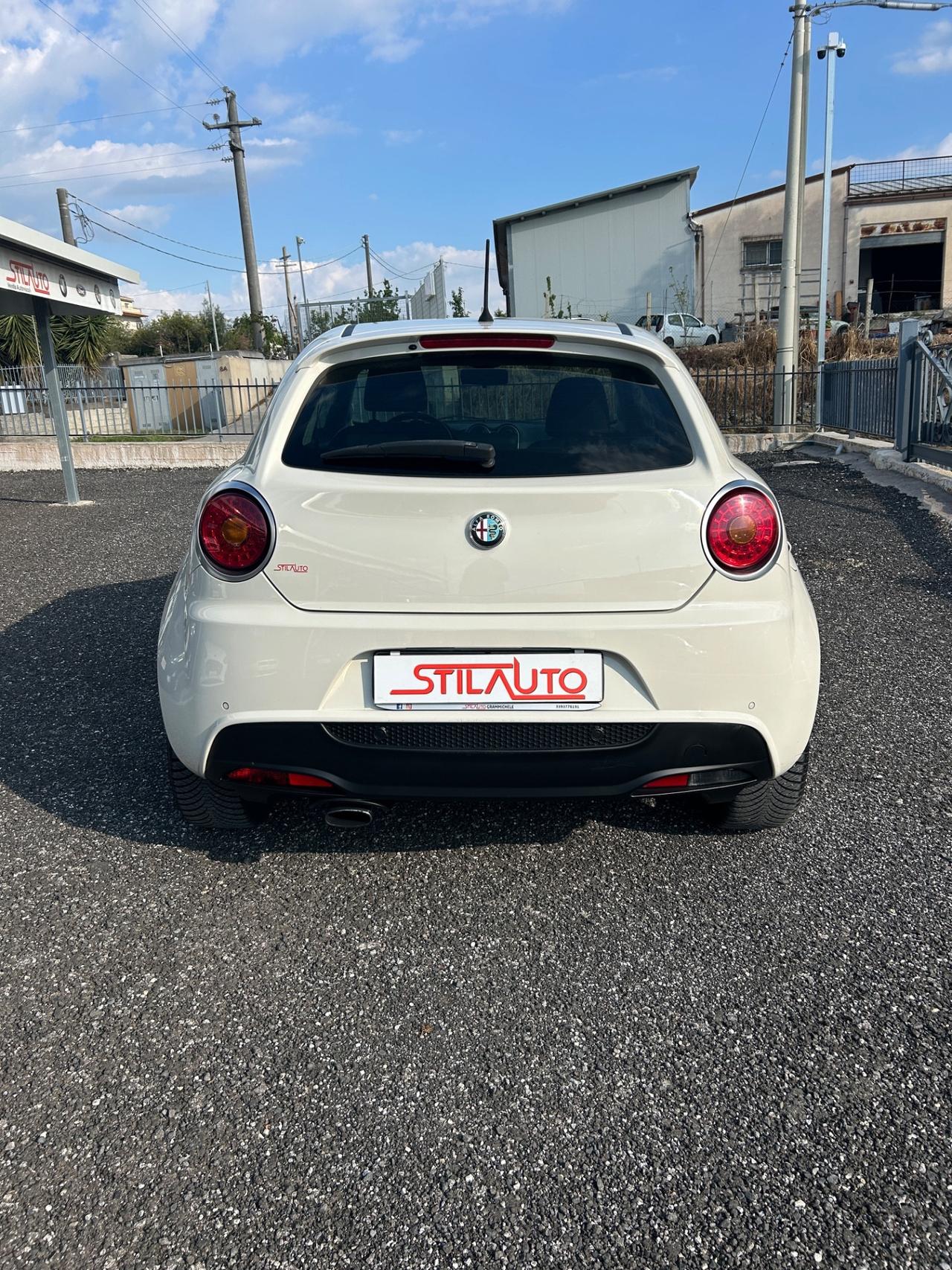 Alfa Romeo MiTo 1.3 JTDm-2 95 CV S&S Distinctive Sport Pack