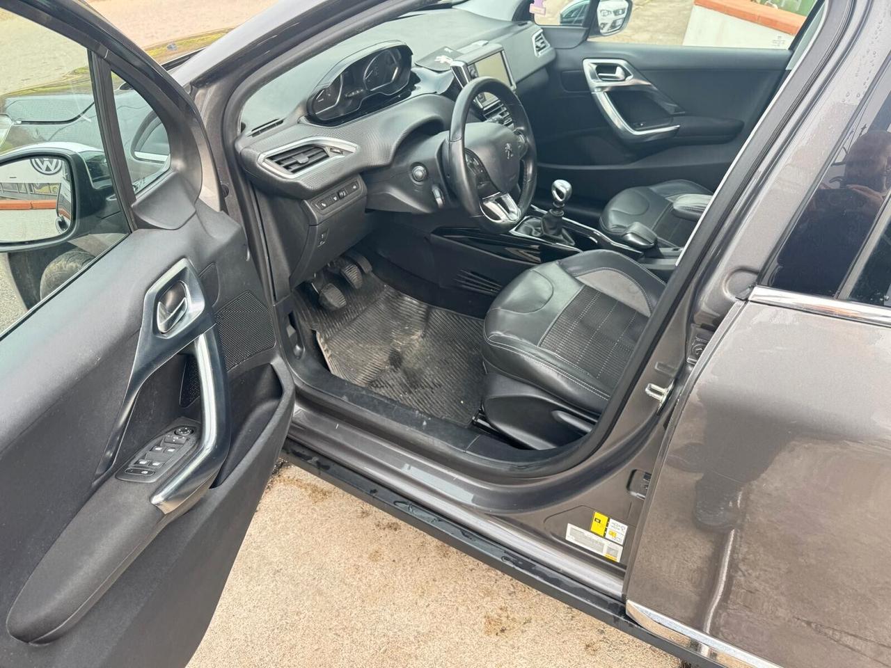 Peugeot 2008 1.6 e-HDi 115 CV Stop&Start Allure