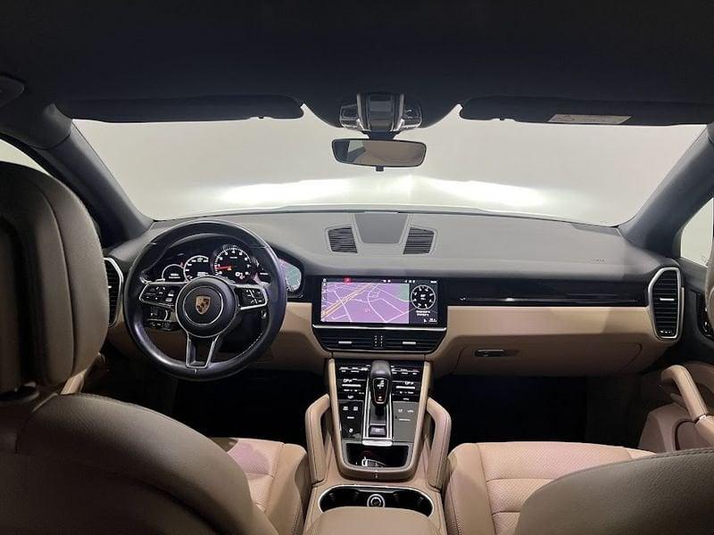 Porsche Cayenne 3.0 V6