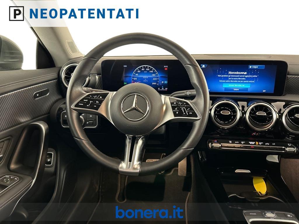 Mercedes CLA Shooting Brake 180 D Progressive Advanced 8G-DCT