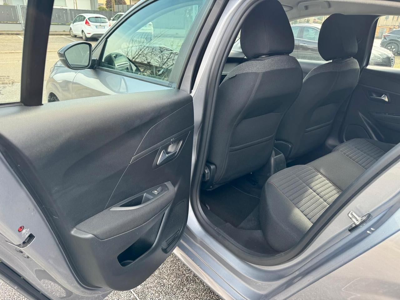 Peugeot 208 PureTech 75 Stop&Start 5 porte Allure Pack neopatentati