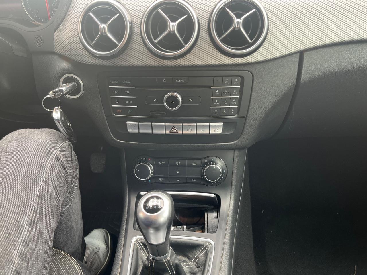 Mercedes-benz B 180 d Premium 2016