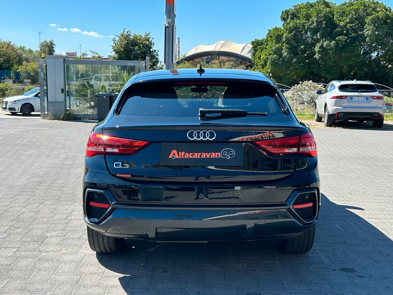 Audi Q3 Sportback 35 2.0 tdi s-tronic