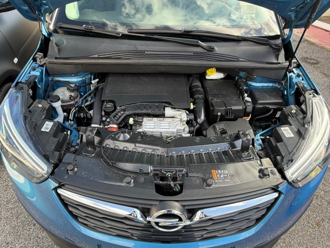 Crossland 1.2 Turbo 110 CV- Ultimate-B-color -