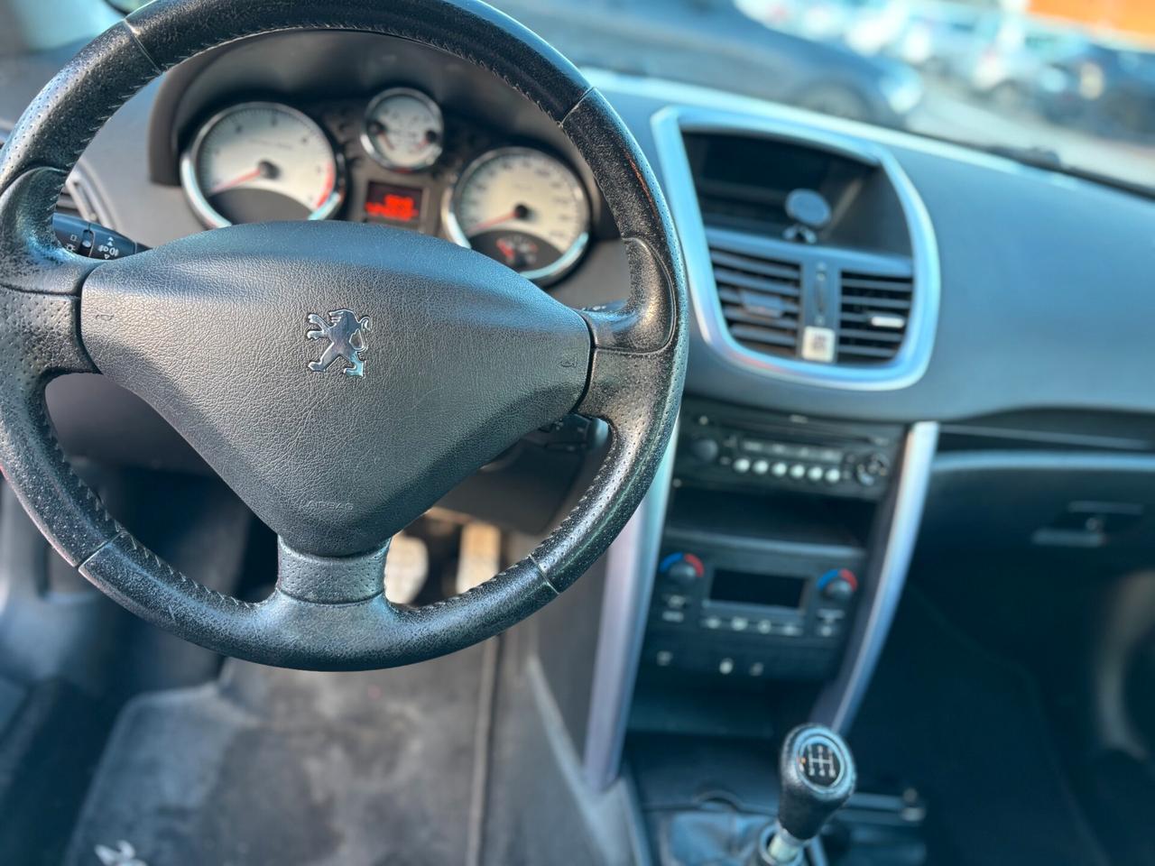 Peugeot 207 1.6 HDi 110CV CABRIO OK NEOPATENTATI