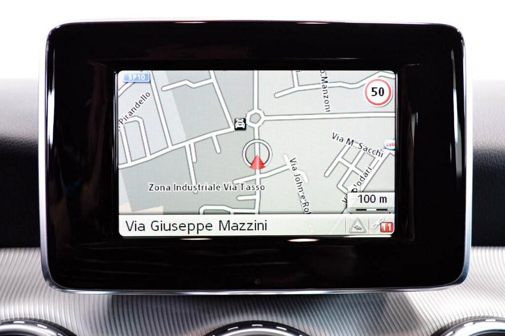 Mercedes GLA 200 200 D Sport 7G-DCT